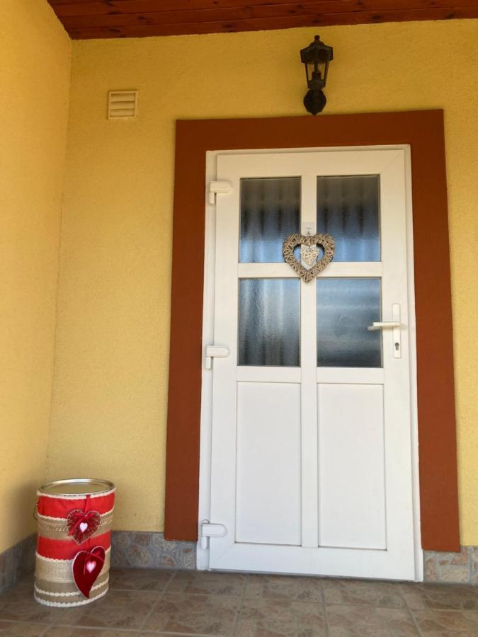 Appartement Tiszavirag Vendeghaz à Tiszacsege Extérieur photo